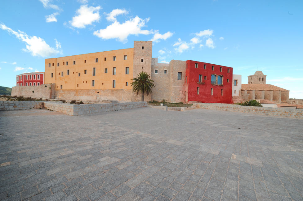 ibiza-luxservices-old-town